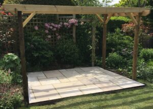 Pergola and patio Winchester Landscapes