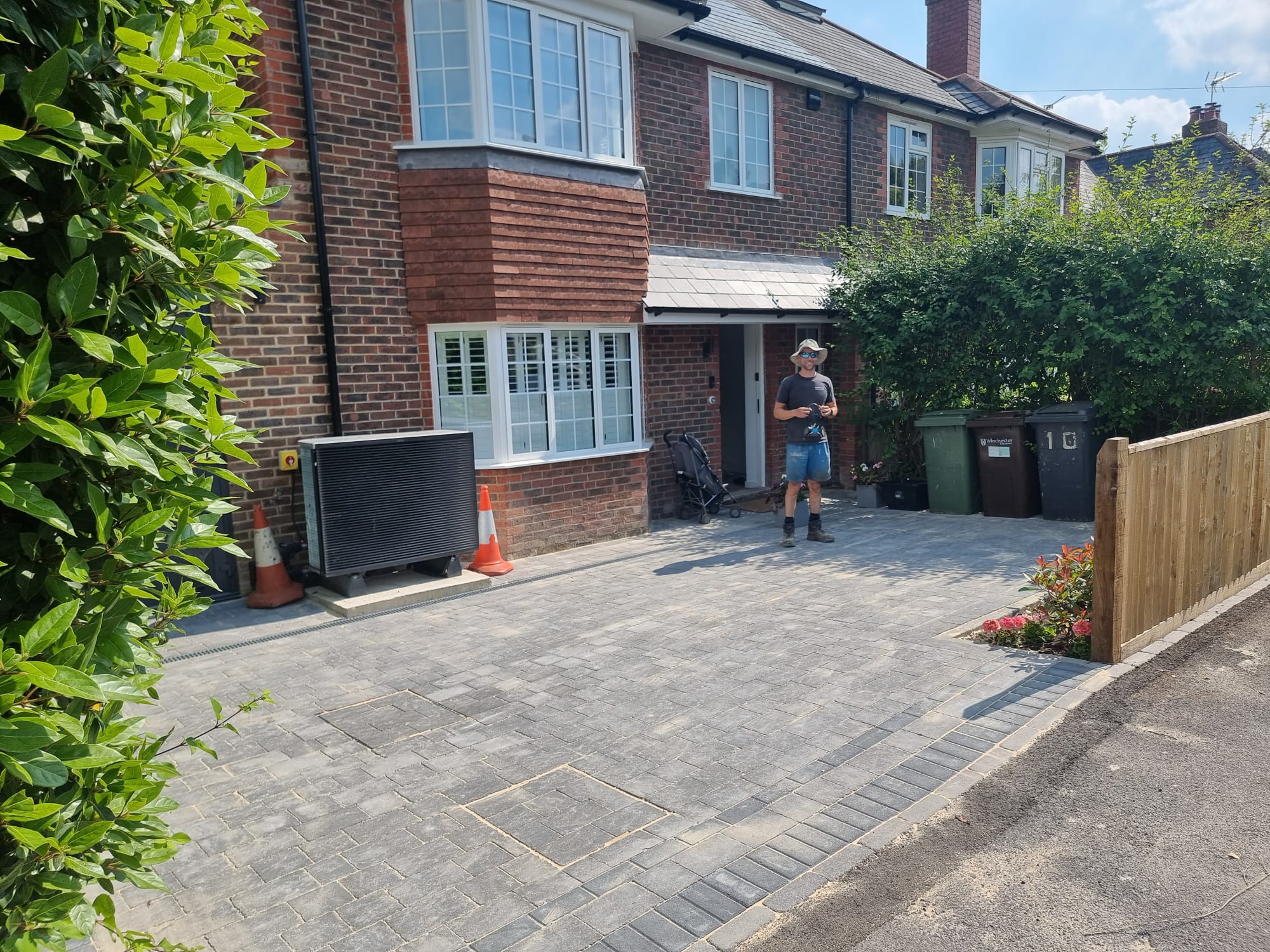 Winchester landscapes block pave driveway